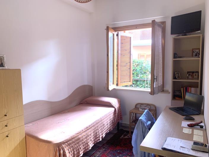 Image No.32-2 Bed Apartment for sale