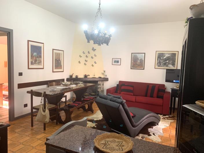 Image No.20-2 Bed Apartment for sale