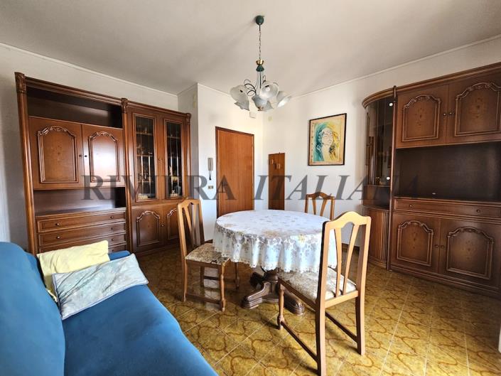 Image No.34-3 Bed Apartment for sale