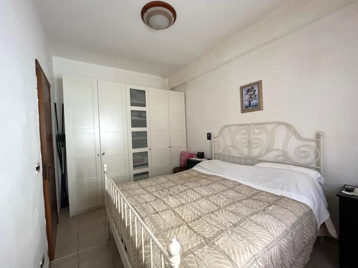 Image No.24-2 Bed Apartment for sale