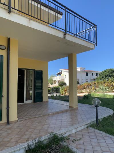 Image No.2-3 Bed House for sale