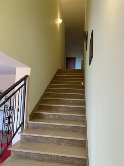 Image No.18-3 Bed House for sale