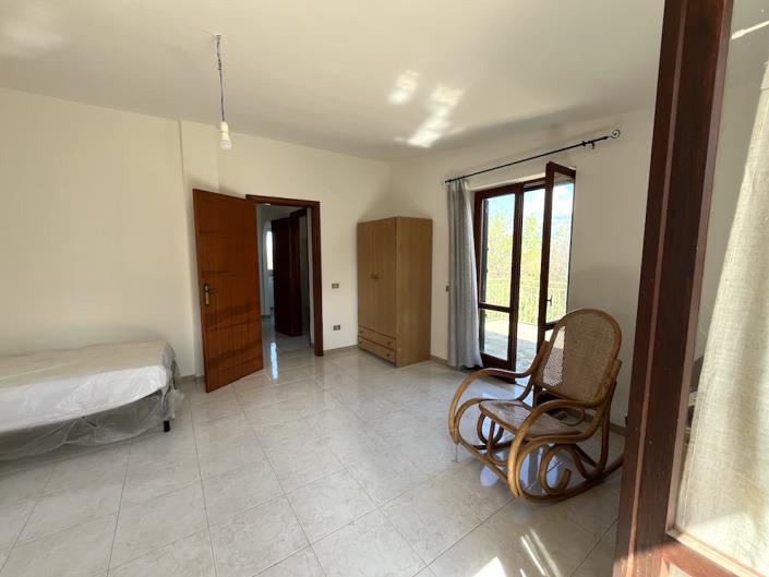 Image No.15-2 Bed Villa / Detached for sale