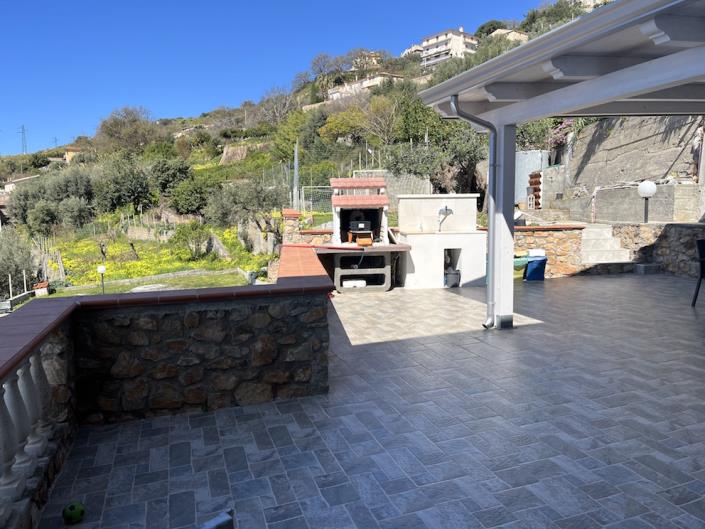 Image No.3-4 Bed Villa for sale