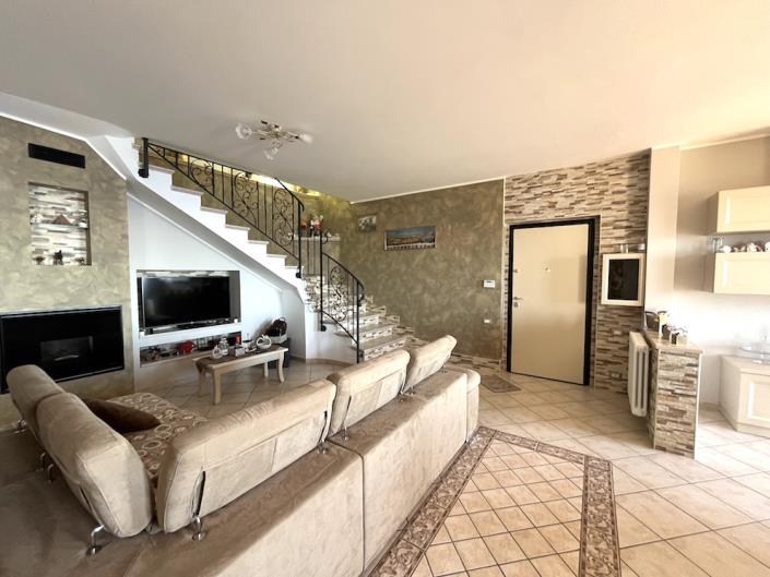 Image No.22-4 Bed Villa for sale