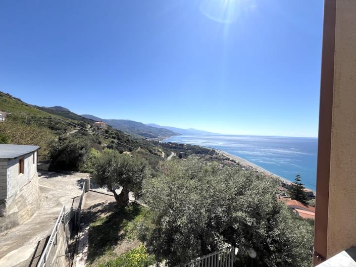 Image No.40-4 Bed Villa for sale