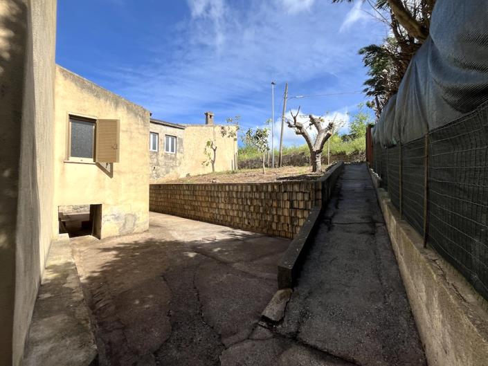 Image No.9-2 Bed Village House for sale