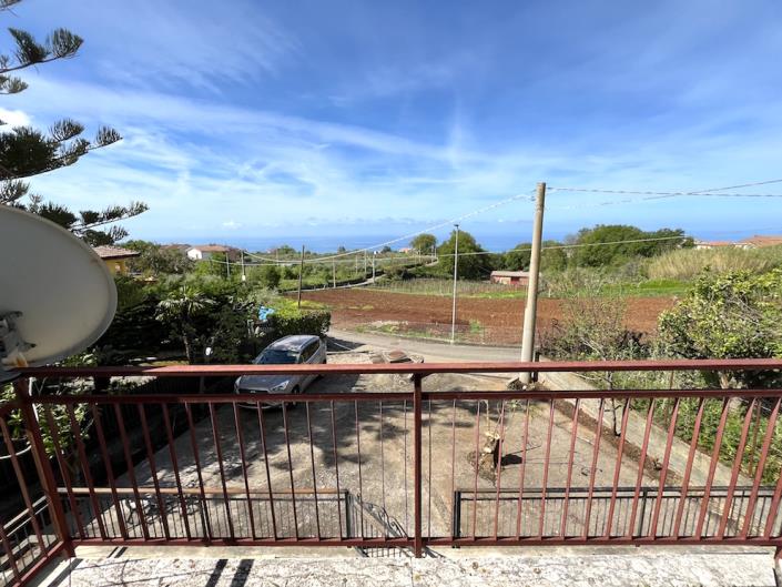 Image No.32-2 Bed Village House for sale