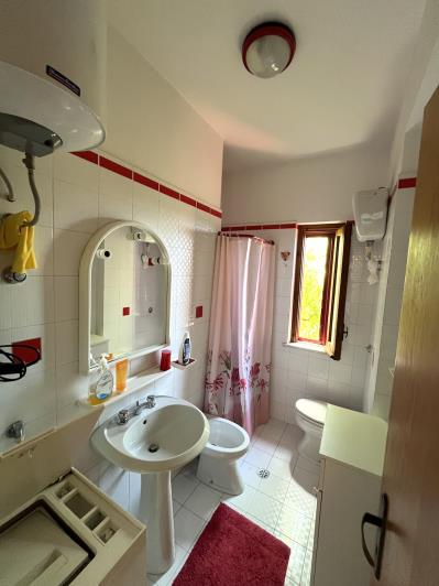 Image No.26-2 Bed Apartment for sale