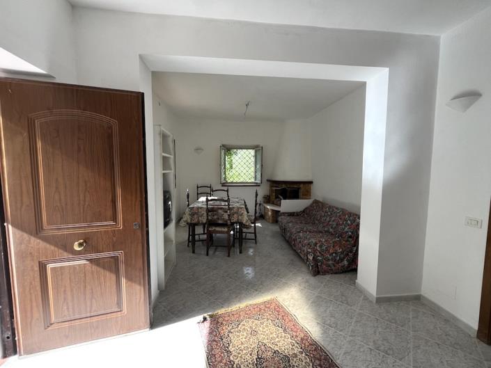 Image No.5-2 Bed Country House for sale