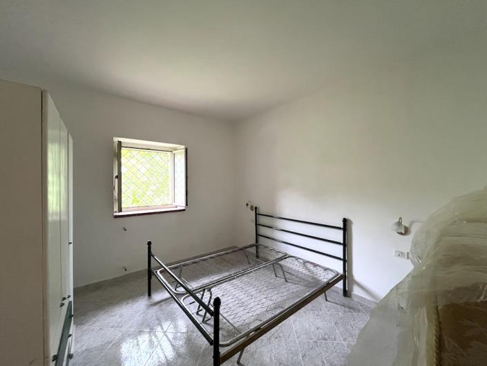 Image No.16-2 Bed Country House for sale