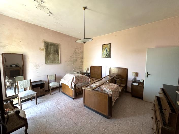 Image No.6-4 Bed Villa / Detached for sale