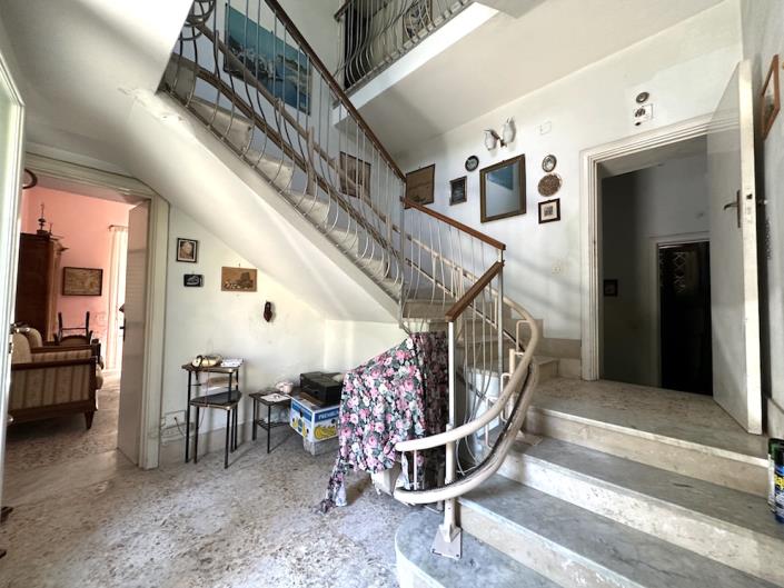 Image No.22-4 Bed Villa / Detached for sale