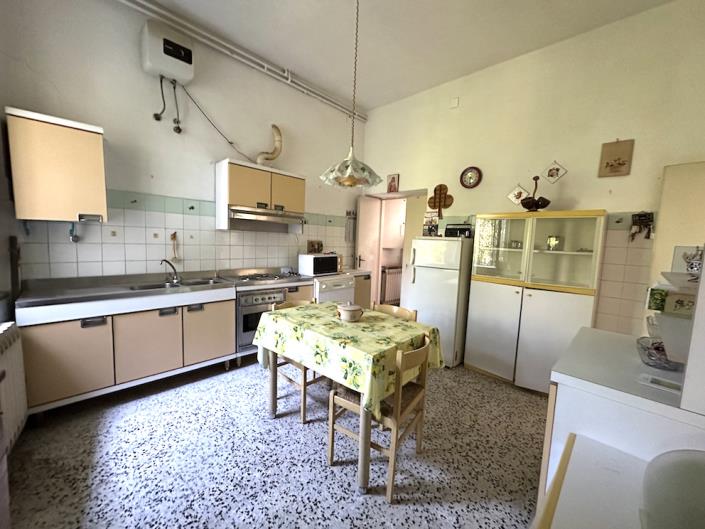 Image No.29-4 Bed Villa / Detached for sale