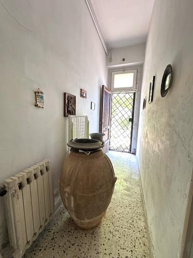 Image No.34-4 Bed Villa / Detached for sale