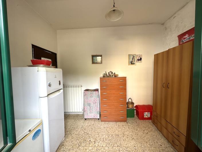 Image No.16-2 Bed Country House for sale