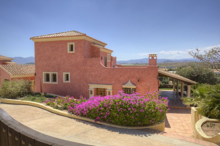 Image No.6-3 Bed Villa for sale