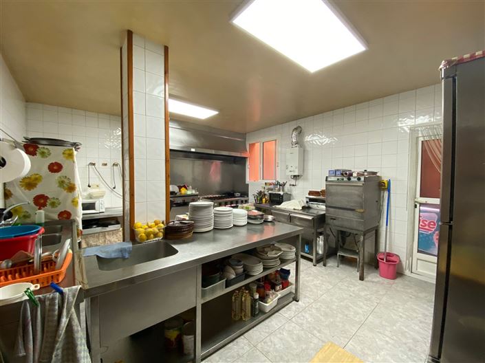 Image No.20-10 Bed Hotel for sale