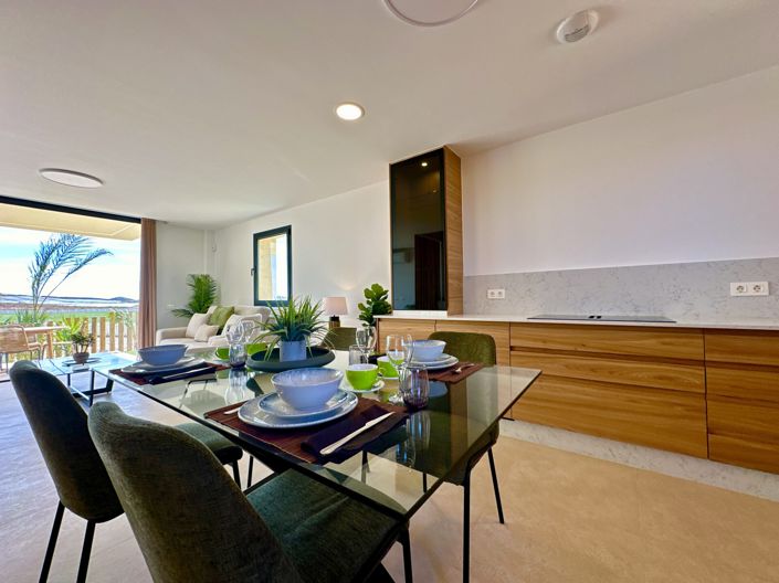 Image No.30-2 Bed Property for sale