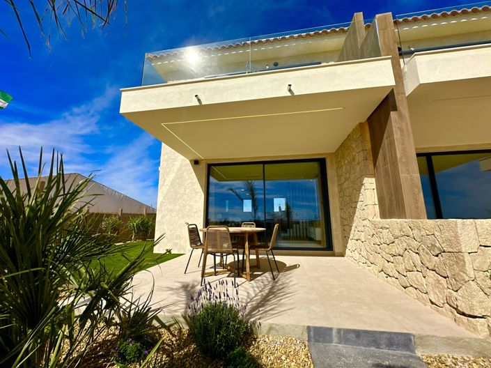 Image No.37-2 Bed Property for sale