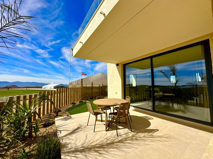 Image No.42-2 Bed Property for sale