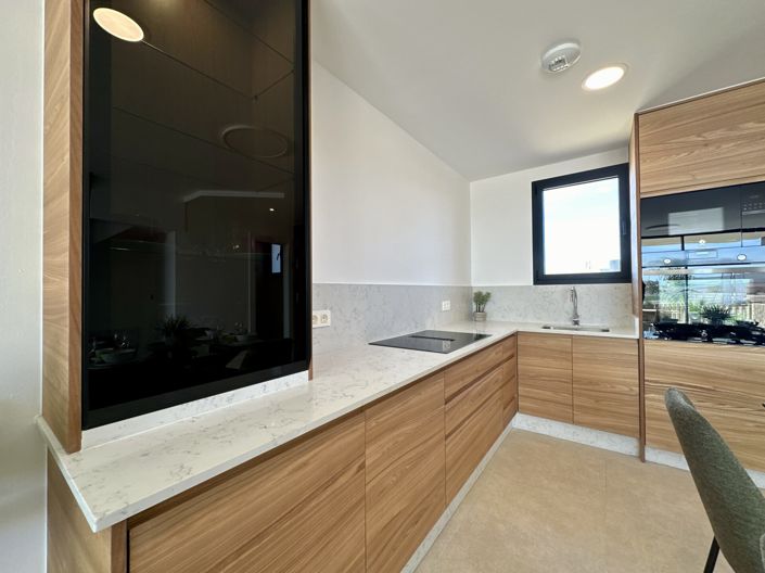 Image No.47-2 Bed Property for sale