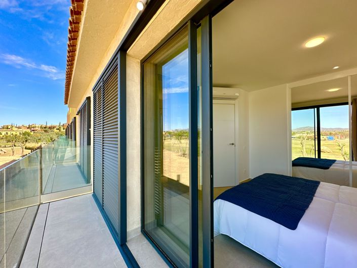 Image No.51-2 Bed Property for sale