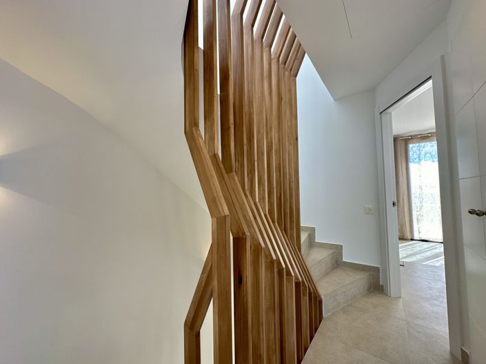 Image No.54-2 Bed Property for sale