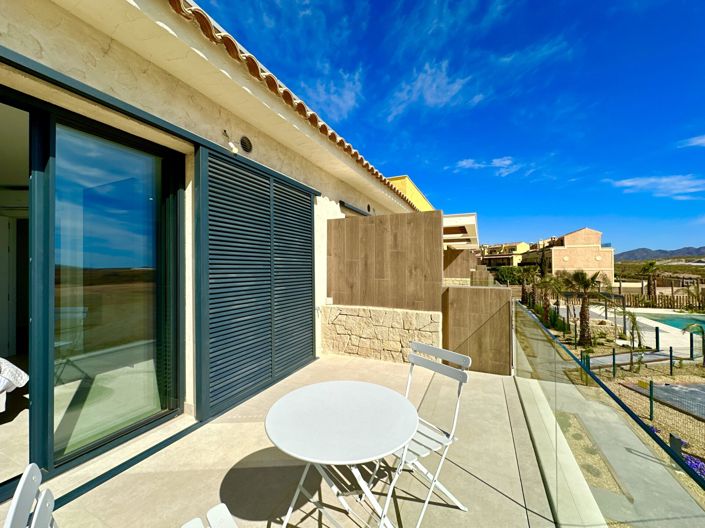 Image No.56-2 Bed Property for sale