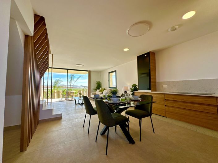 Image No.7-2 Bed Property for sale