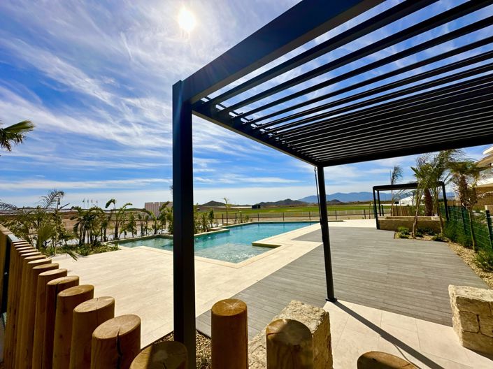 Image No.65-2 Bed Property for sale