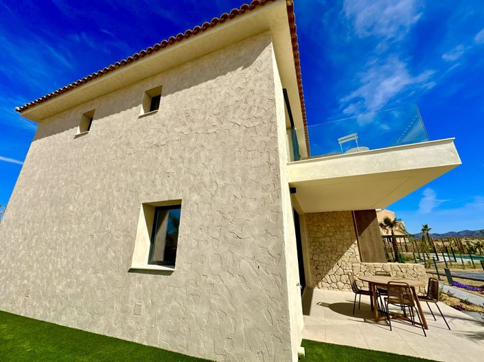 Image No.71-2 Bed Property for sale