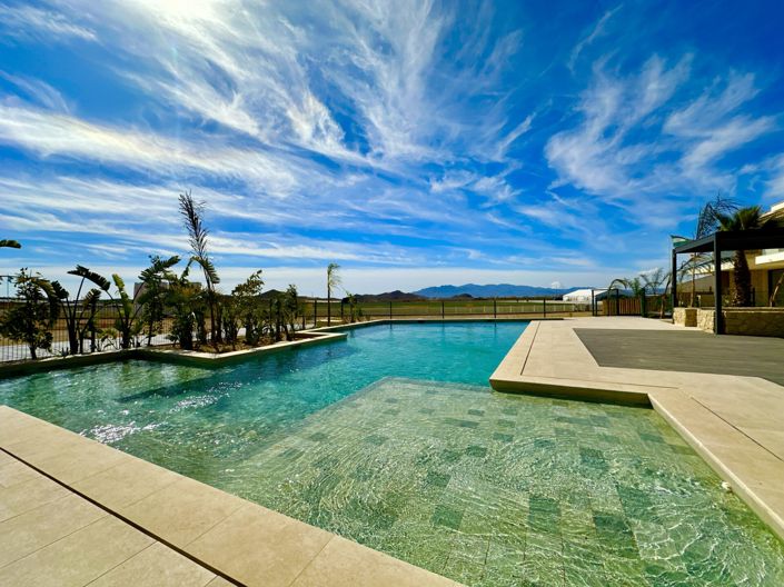 Image No.74-2 Bed Property for sale