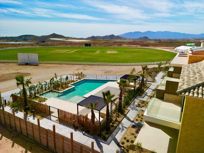 Image No.80-2 Bed Property for sale