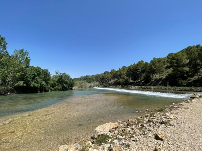 Image No.41-3 Bed Property for sale