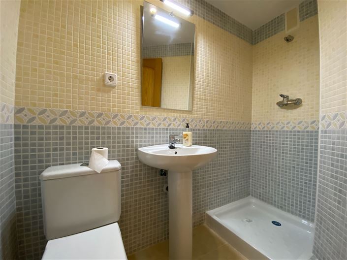 Image No.9-2 Bed Apartment for sale