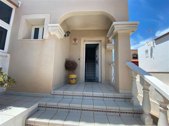 Image No.11-4 Bed Villa for sale