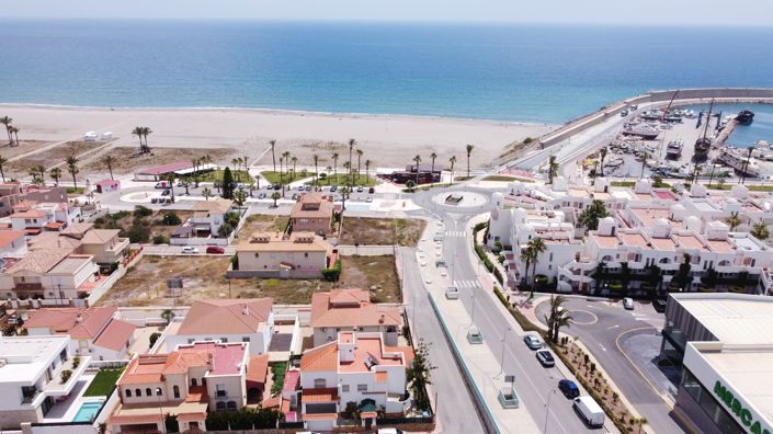 Image No.102-4 Bed Villa for sale