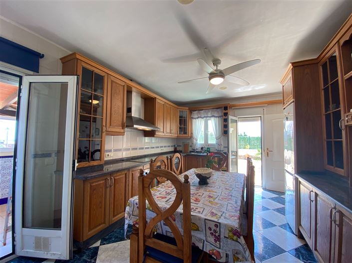 Image No.18-4 Bed Villa for sale