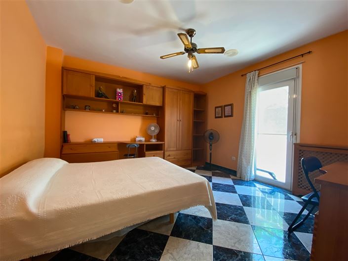 Image No.38-4 Bed Villa for sale