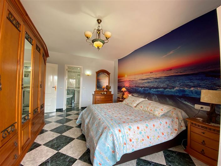 Image No.50-4 Bed Villa for sale