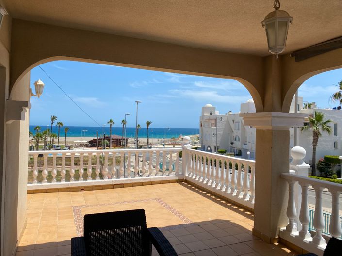 Image No.69-4 Bed Villa for sale