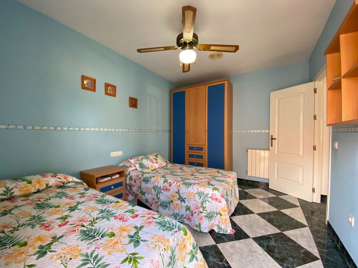 Image No.76-4 Bed Villa for sale