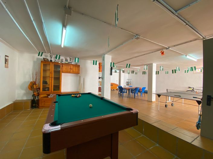 Image No.85-4 Bed Villa for sale