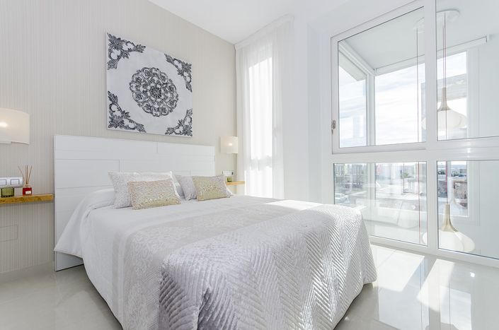 Image No.52-3 Bed Property for sale