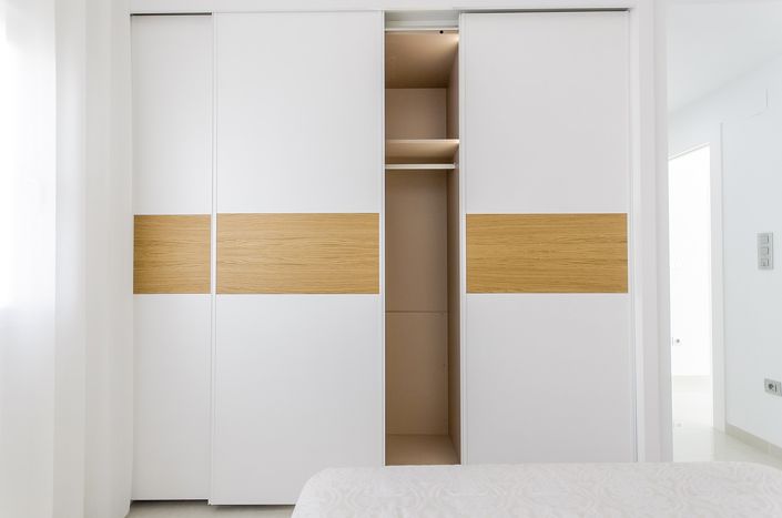 Image No.63-3 Bed Property for sale