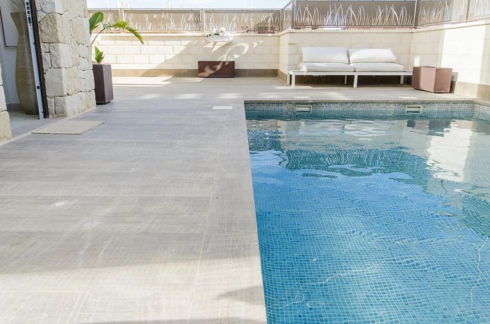 Image No.86-3 Bed Property for sale