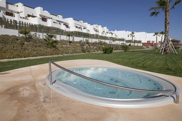 Image No.18-2 Bed Apartment for sale