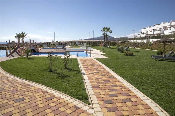 Image No.22-2 Bed Apartment for sale