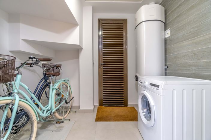 Image No.38-3 Bed Villa for sale